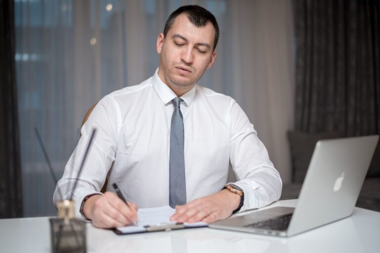 How Much Does It Cost to Refinance a $300,000 Mortgage in 2026? Full Fee Breakdown